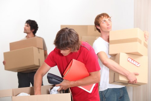 Local removals van serving homes and flats in Plumstead